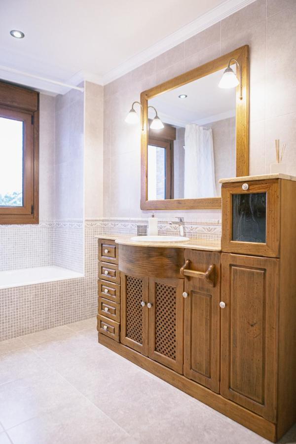 Appartement Alojamiento Urabain à Allo Extérieur photo