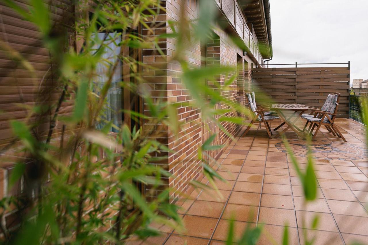 Appartement Alojamiento Urabain à Allo Extérieur photo